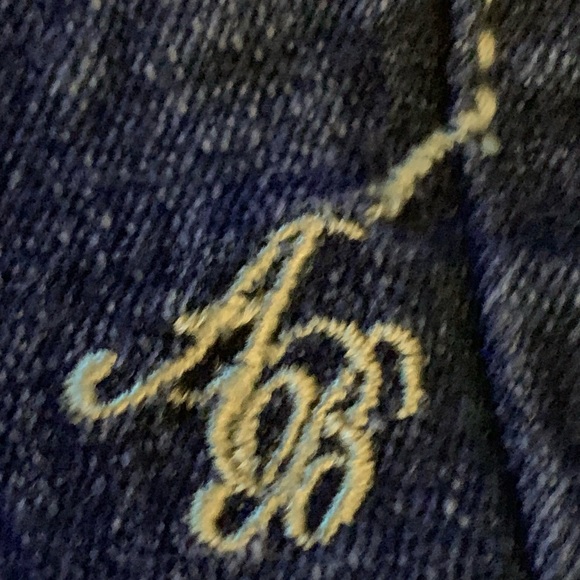 Apple Bottom Jeans - Picture 9 of 12